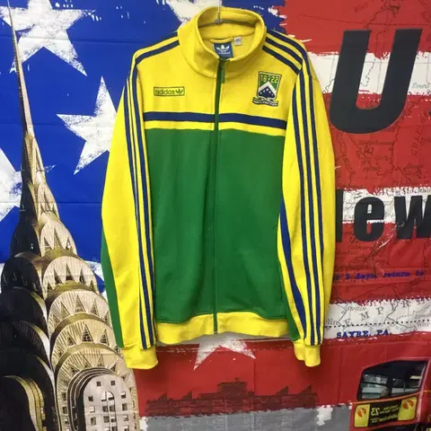 아디다스 레어템 브라질 오버핏 져지 트랙탑 L100