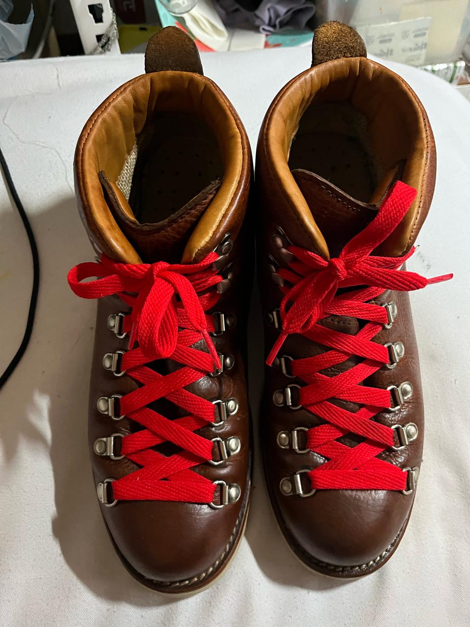 레트로 트래킹화