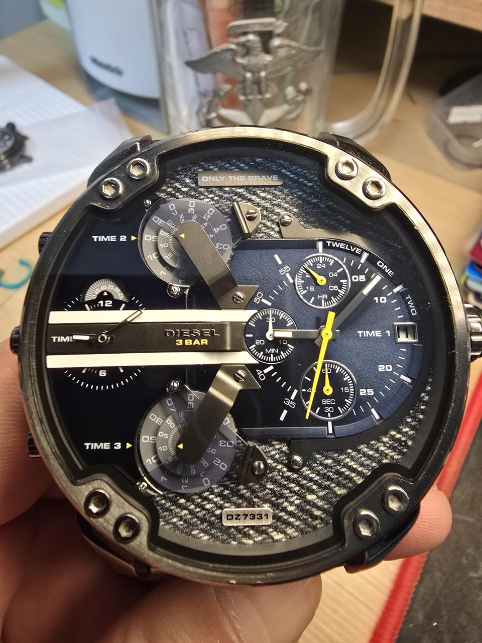 디젤 dz7331 미스터 대디 시계