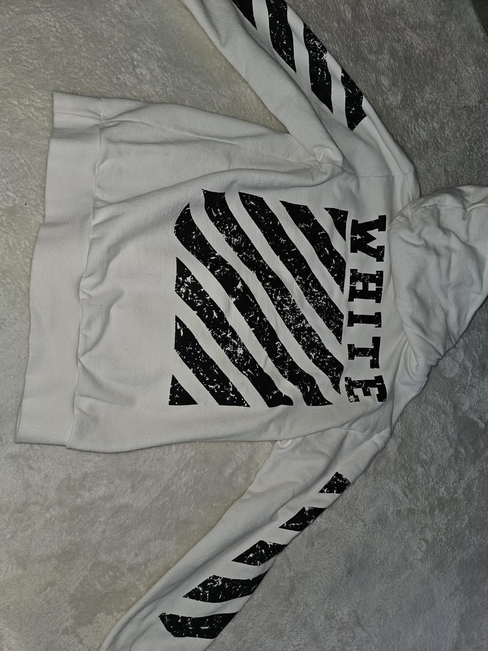 오프화이트 후드티