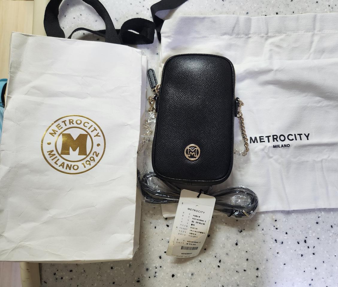 새상품!메트로시티 미니크로스백