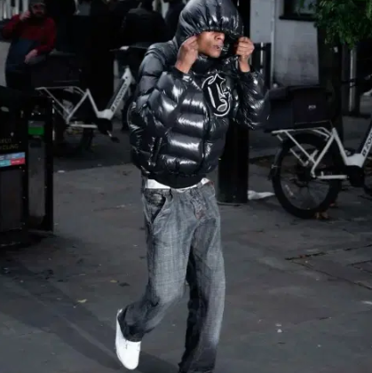 Corvidae shiny puffer v2 black M 