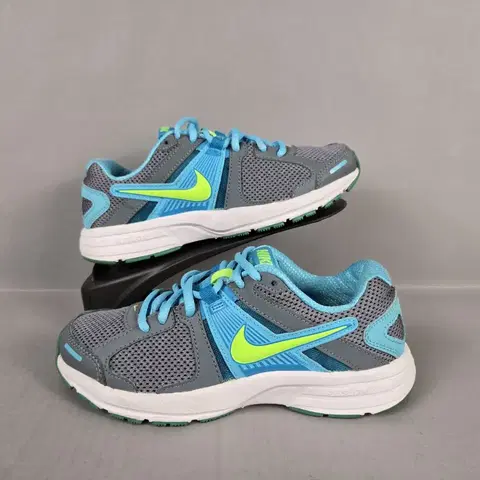 [무료배송]나이키 우먼스 235 다트10 러닝화 운동화 신발