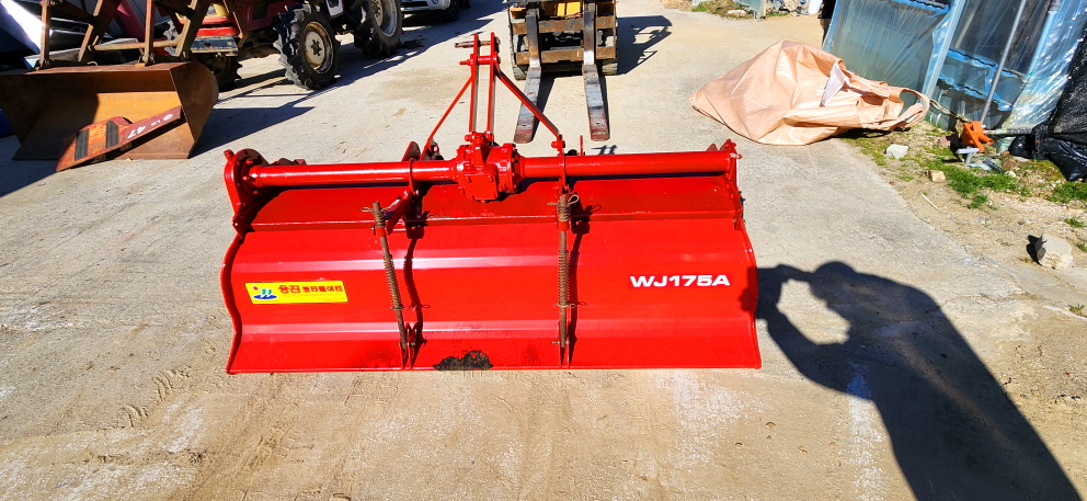 웅진 175. 트랙터 로타리 팝니다