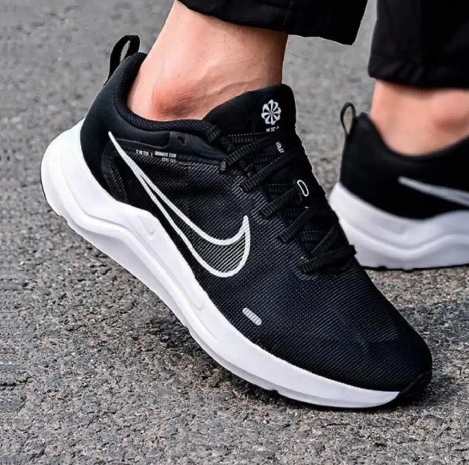 (새상품) 275 나이키 운동화