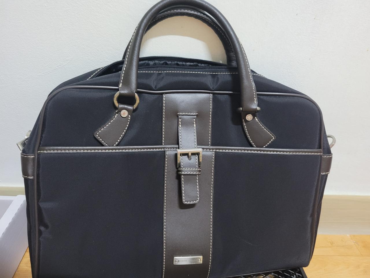 피에르가르뎅 가방