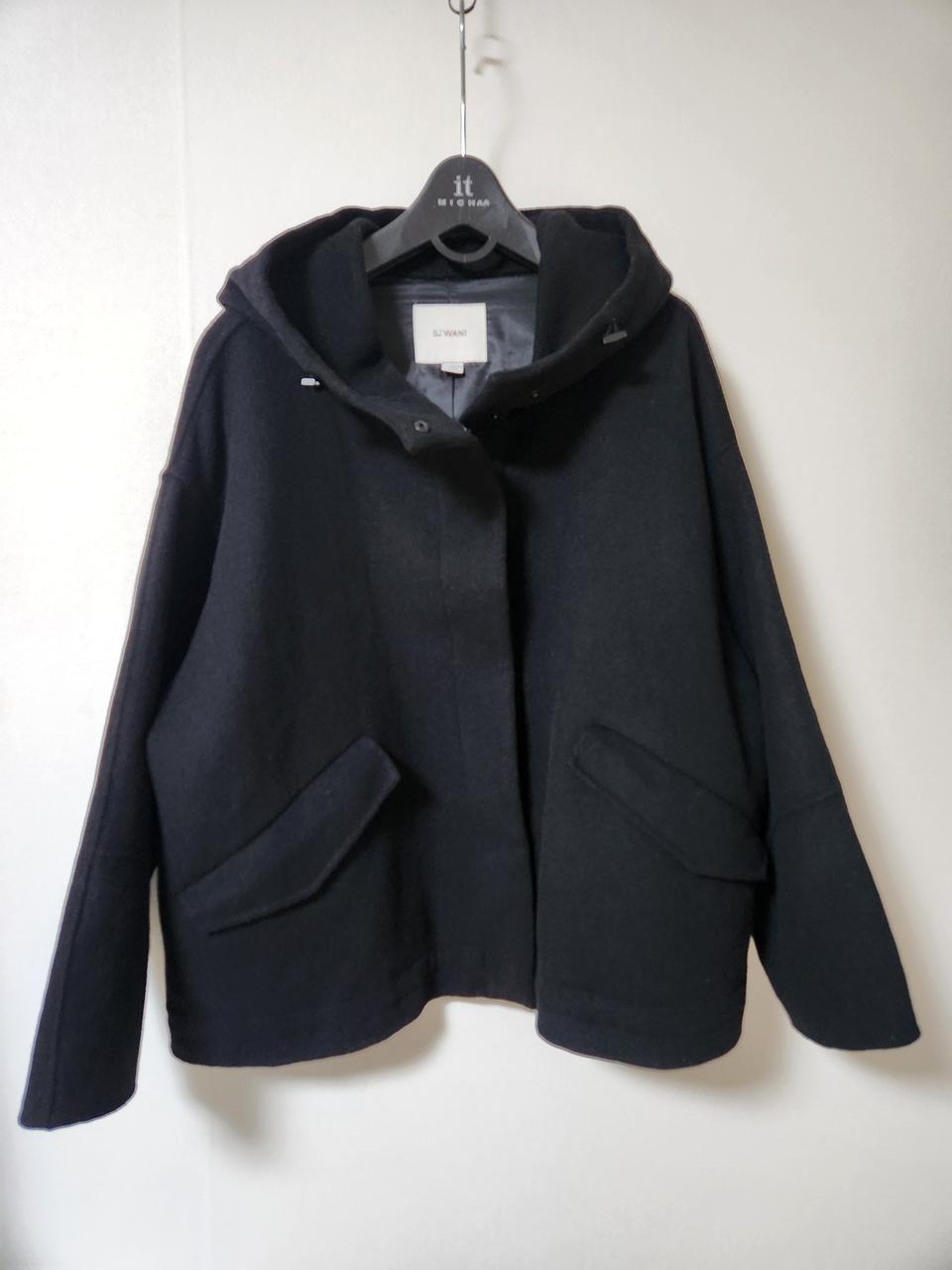 여 SJ와니 손정완 모 후드코트 ㅡ77