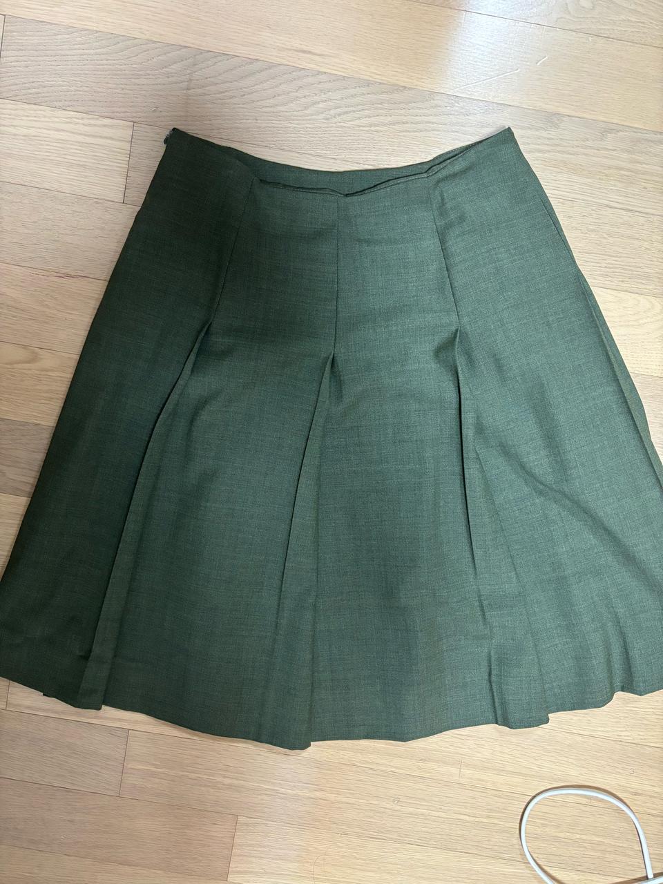 진녹색 미스지 플리츠 스커트