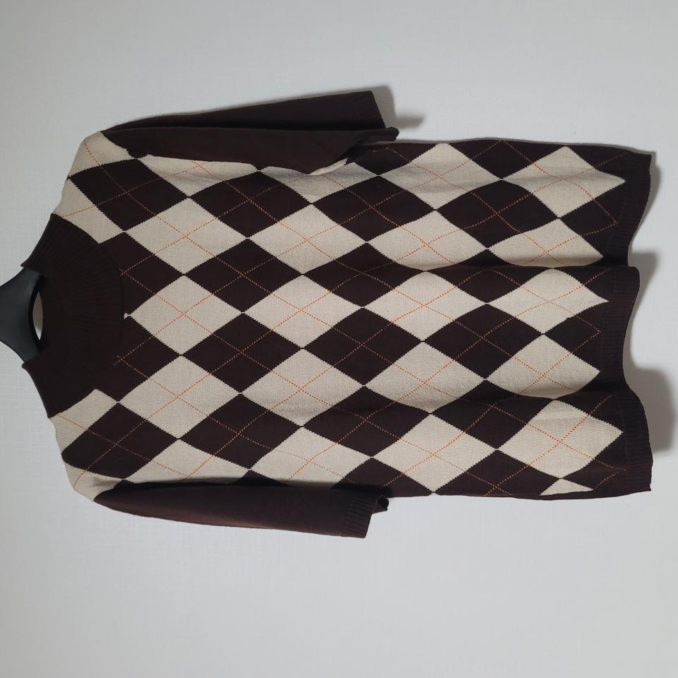 브라운 아가일 반팔 니트