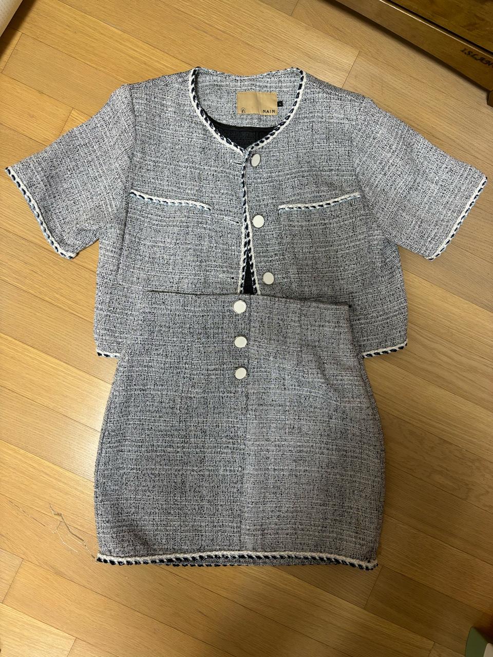 아뜰리에나인 트위드 반팔 투피스