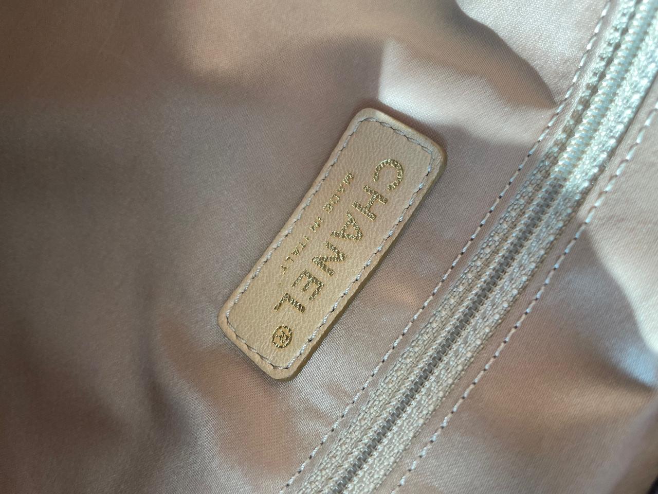 샤넬 양 가죽 숄더백