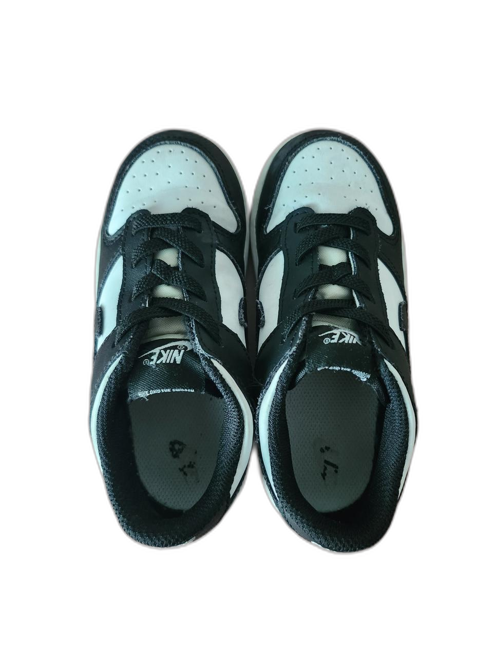 나이키키즈범고래