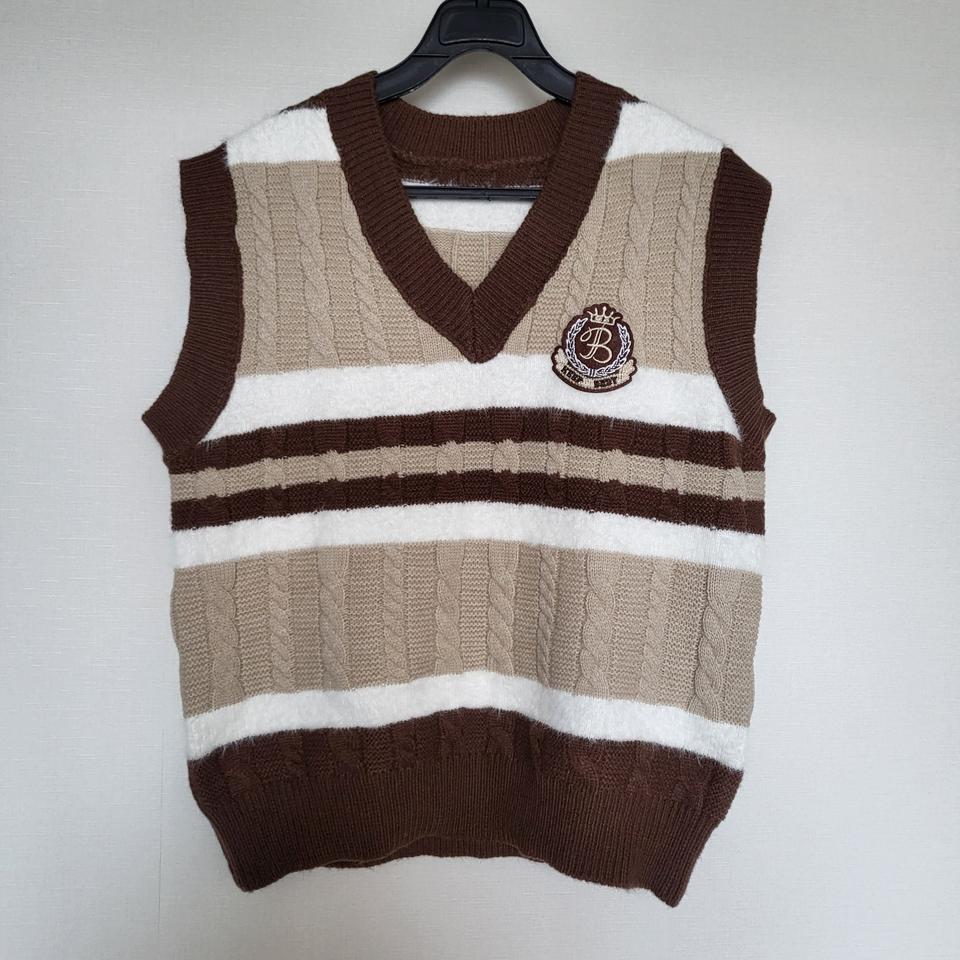 브라운 니트 조끼