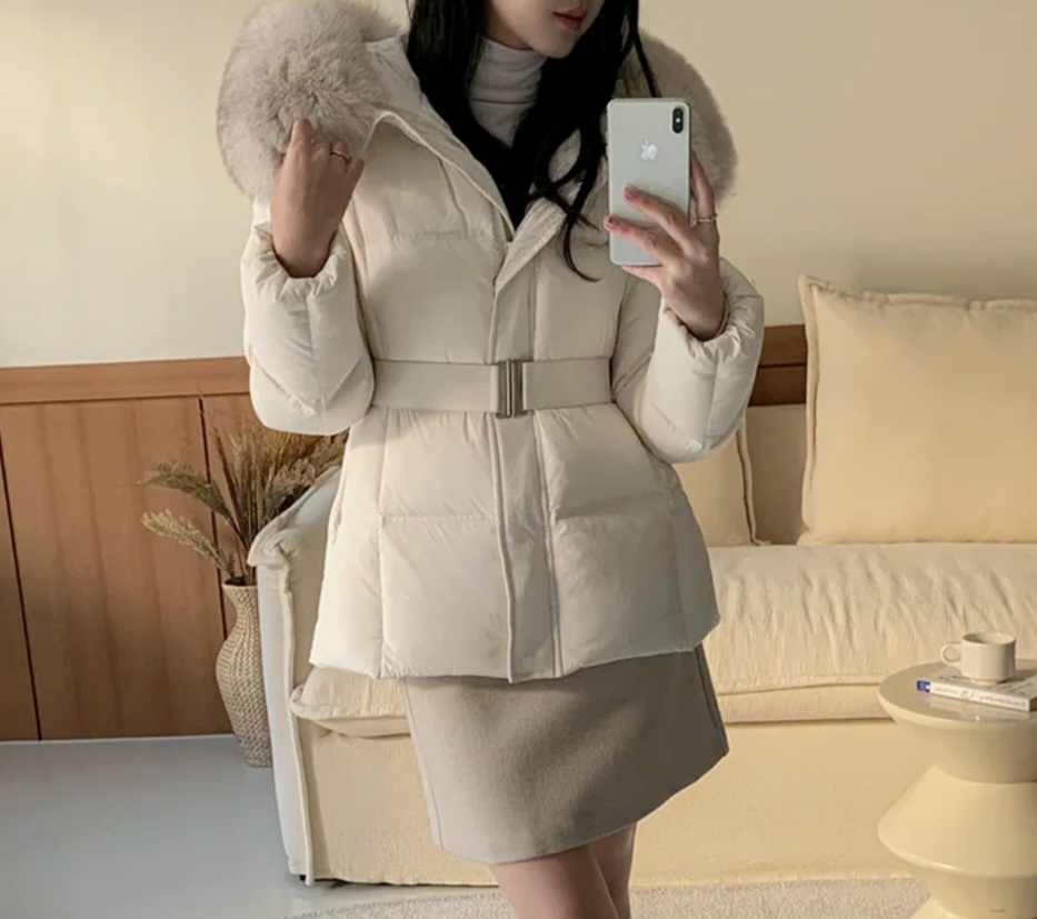 케이클럽 와이드 폭스퍼 벨티드 하프 벨트 패딩 아이보리