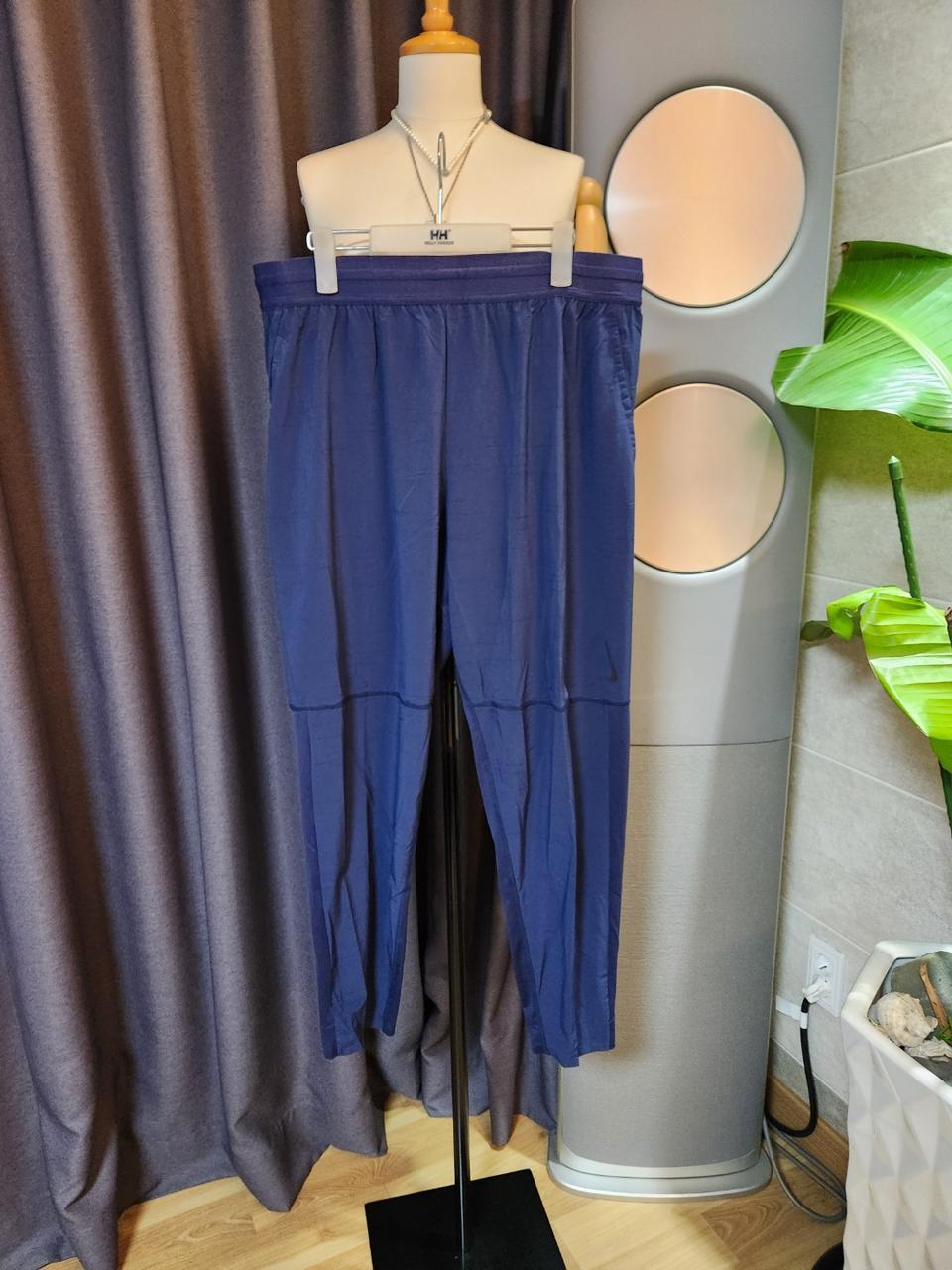 새제품) 나이키 무브 투 제로 드라이핏 조거팬츠