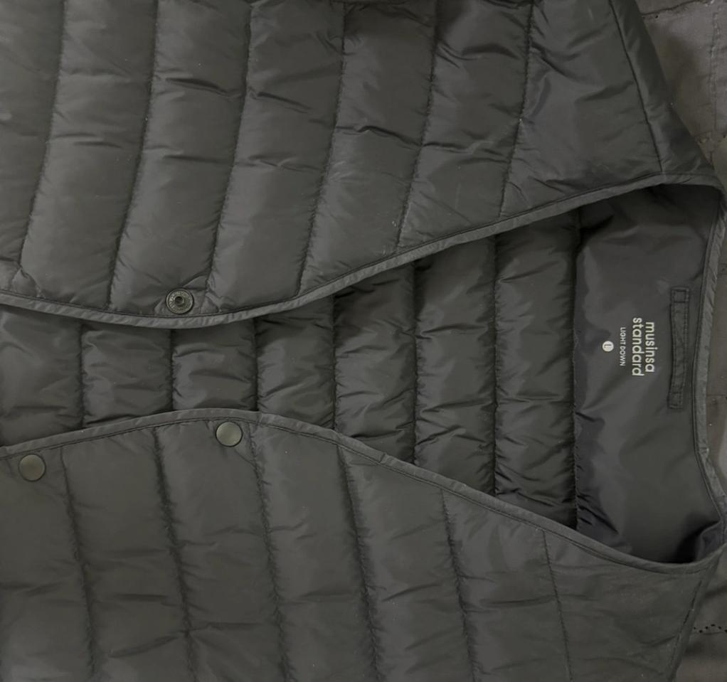 무신사 스탠다드 경량 베스트