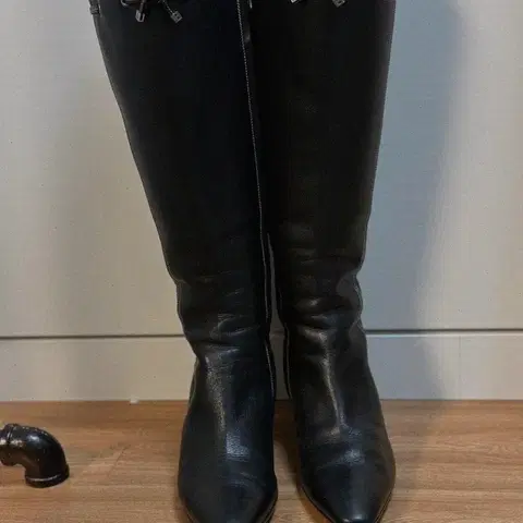 발리 스티치 포인트 리본 롱부츠