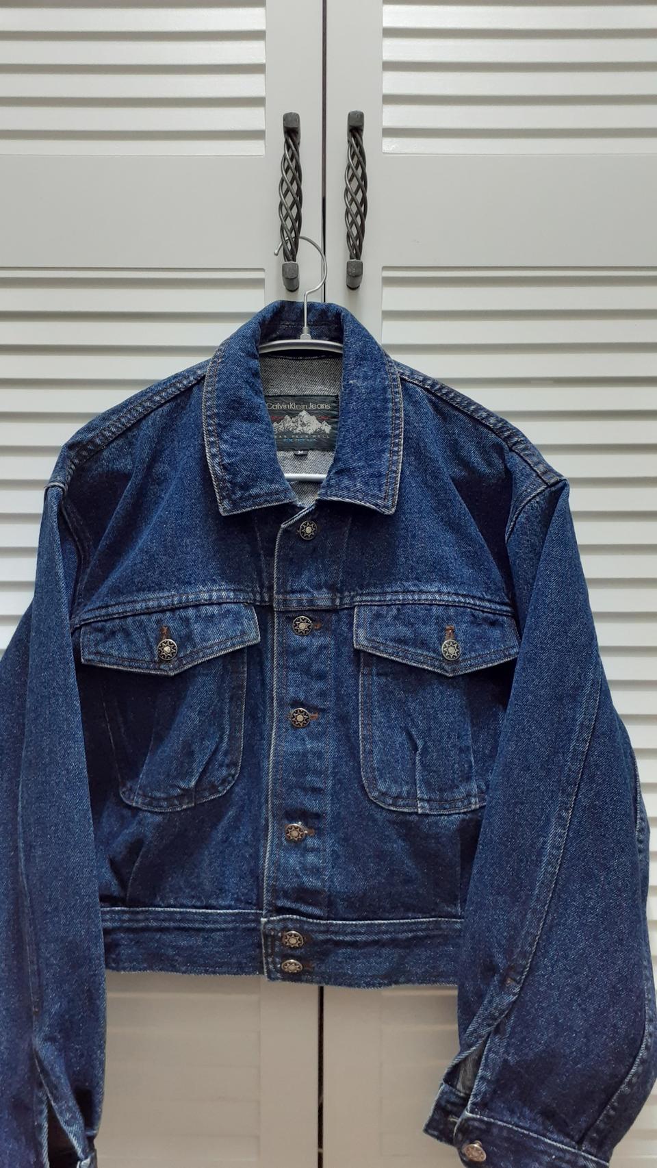 캐빈클라인 짧은청자켓