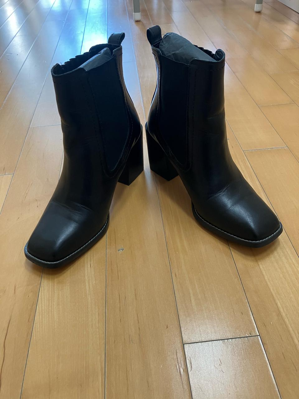 Aldo 블랙 첼시 부츠