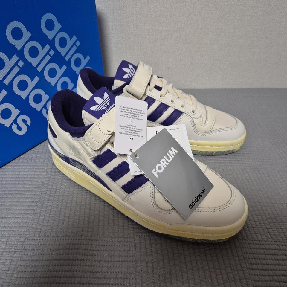 270) 아디다스 포룸 84 로우 AEC