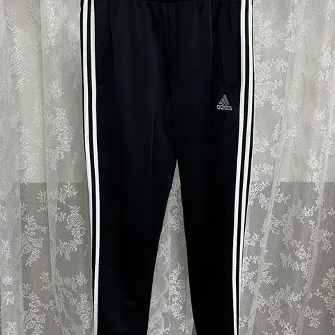 L)아디다스 삼선라인 트랙팬츠 트레이닝바지 조거팬츠