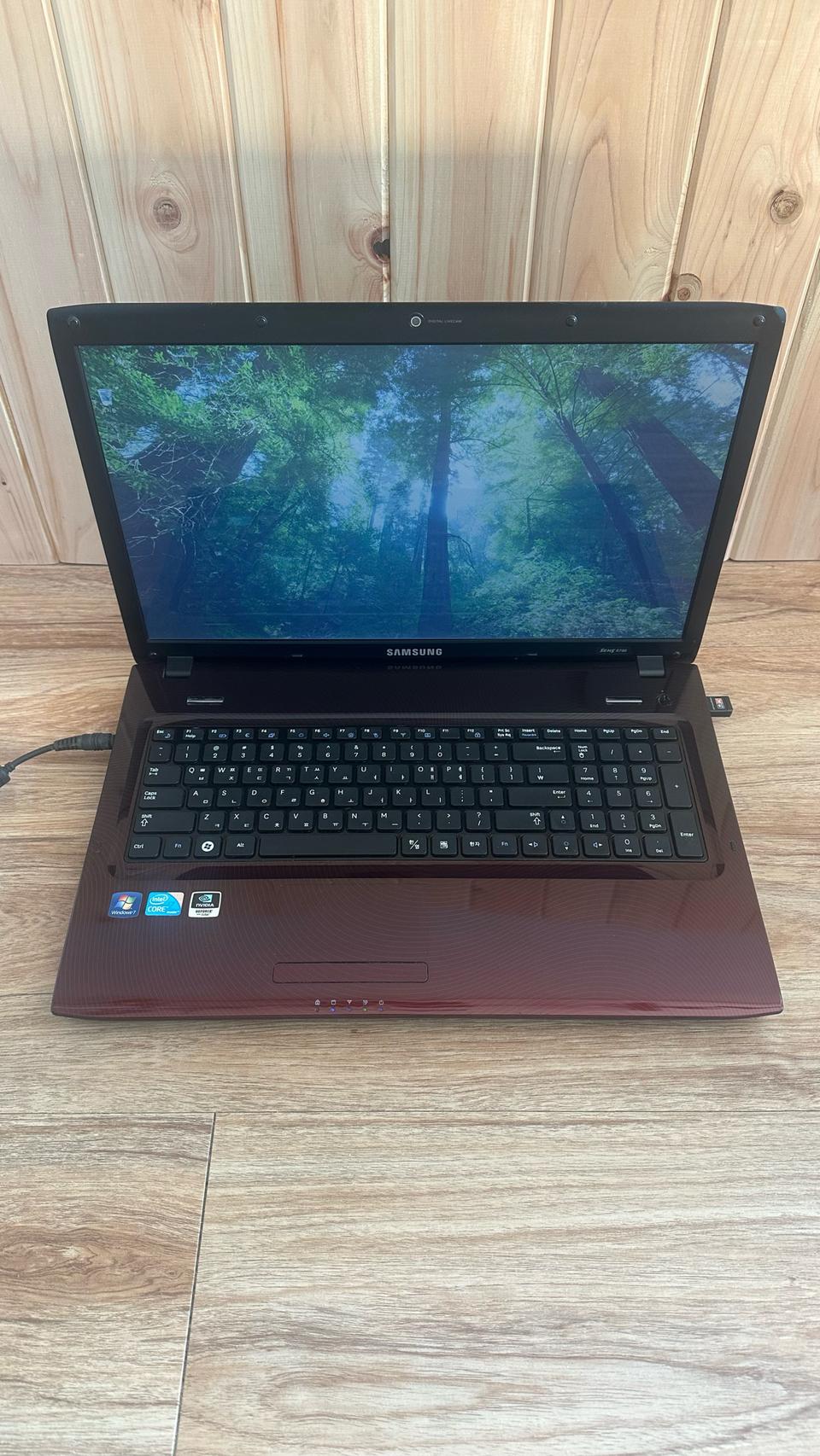 삼성 노트북 17인치 sens r780 외 주변기기 포함(택포)