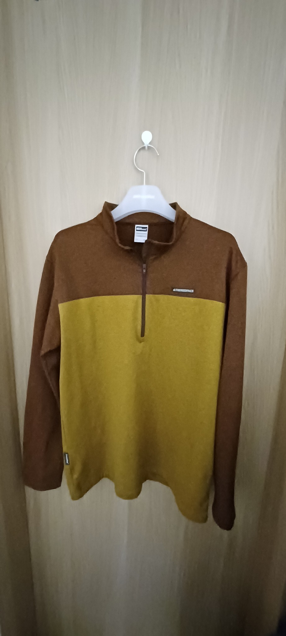 레드페이스 기모티셔츠 100 L