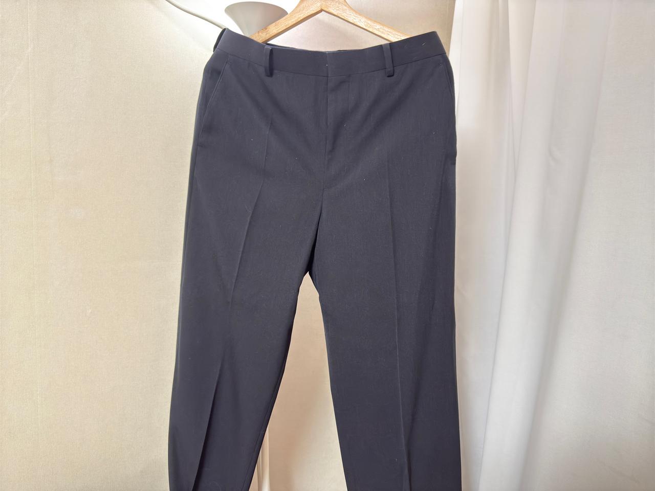 오라리 원턱 슬랙스 3사이즈 판매합니다