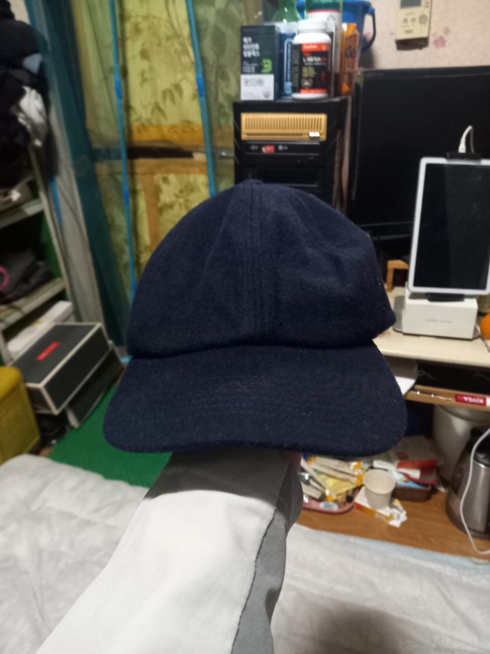 [유니클로] 울,캐시미어 혼방 모자 네이비컬러