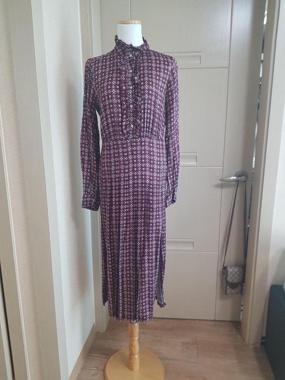 산드로 원피스(1회착용(갑자기가격이오를수있어요