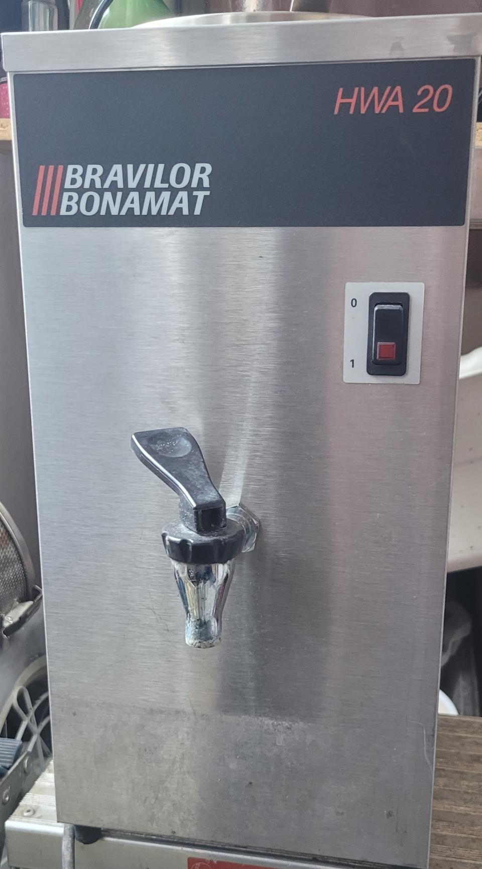 made in U.S.A 핫워터 디스펜서