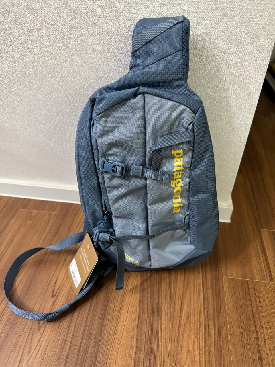 파타고니아 아톰 슬링 8L PGBE