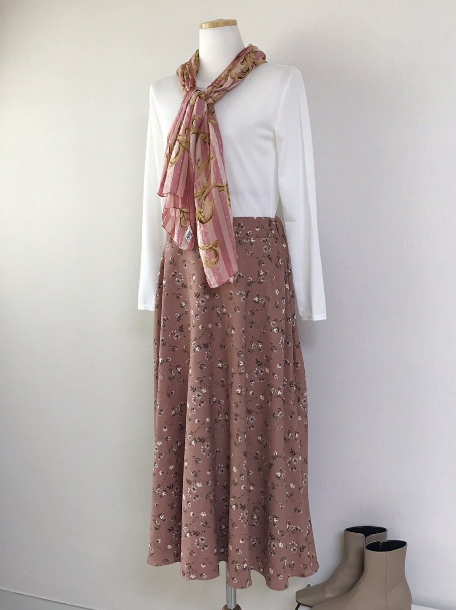 로제트핑크 플로랄 스커트