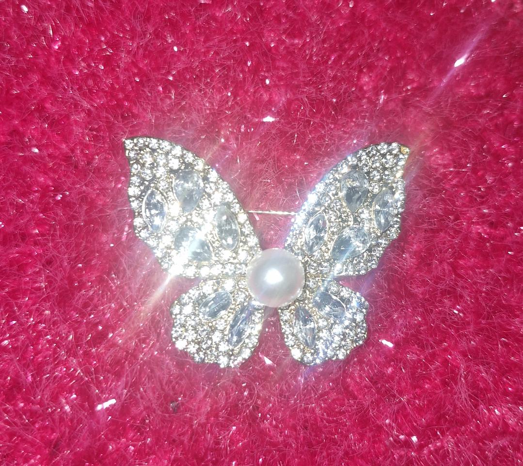 진주 큐빅 나비 브로치