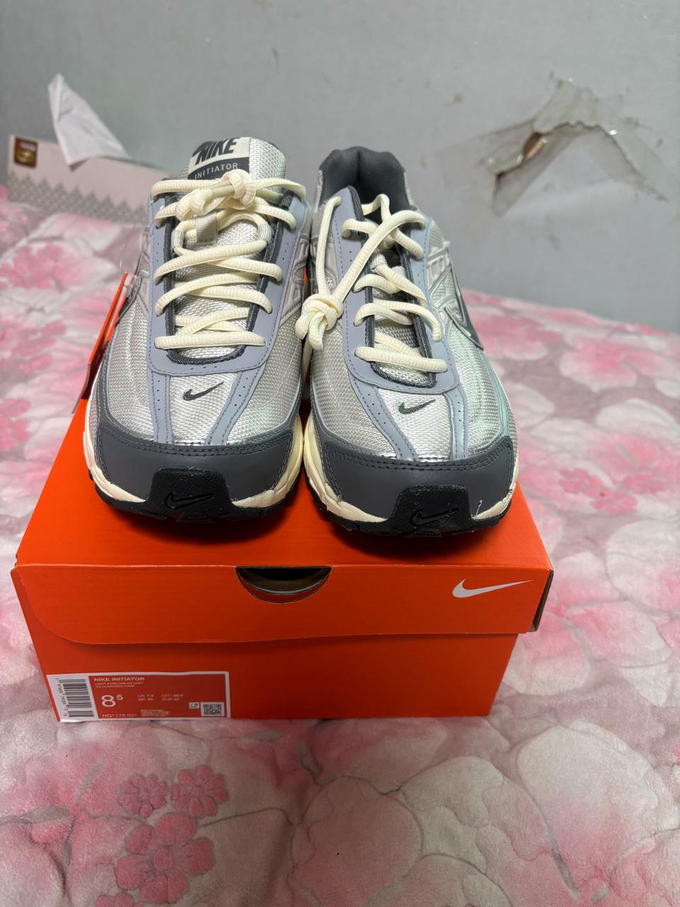 나이키 이니시에이터 265사이즈 새상품 판매