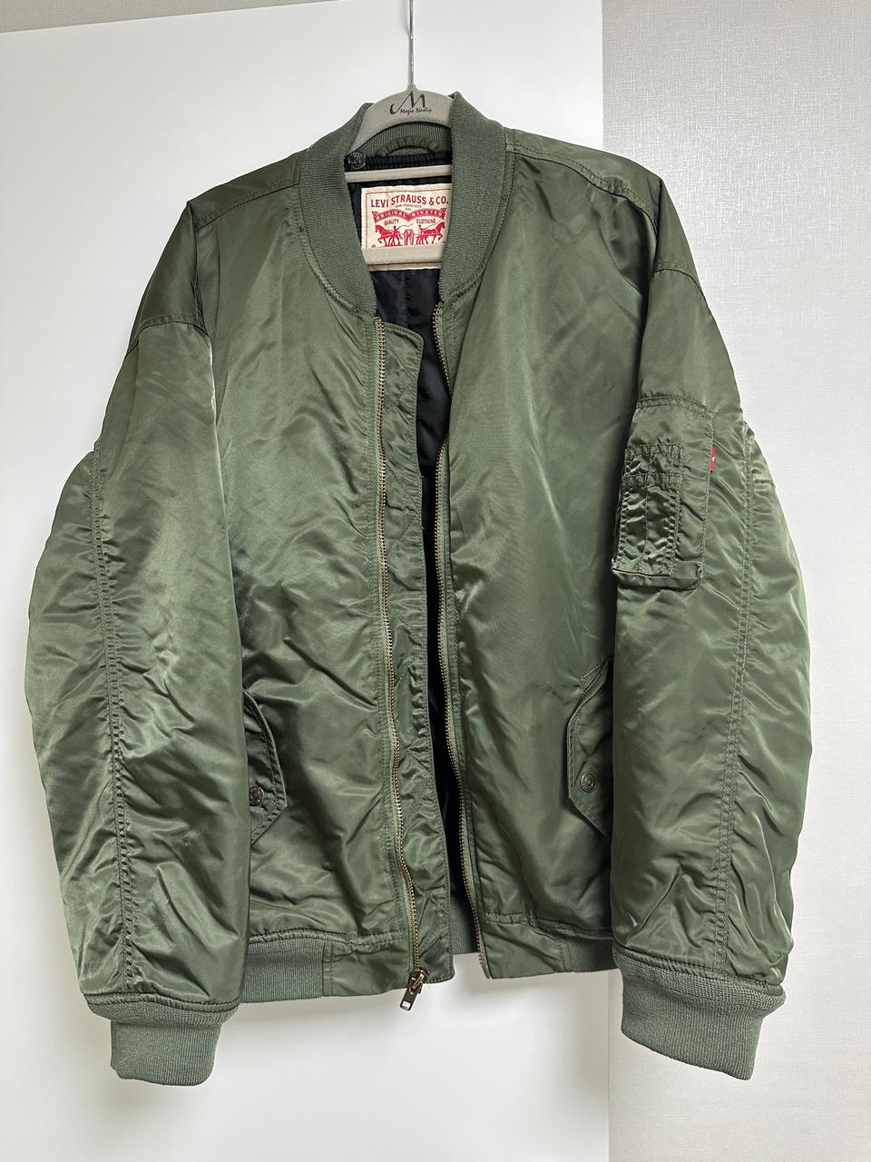 리바이스  남성 MA-1 점퍼 M사이즈