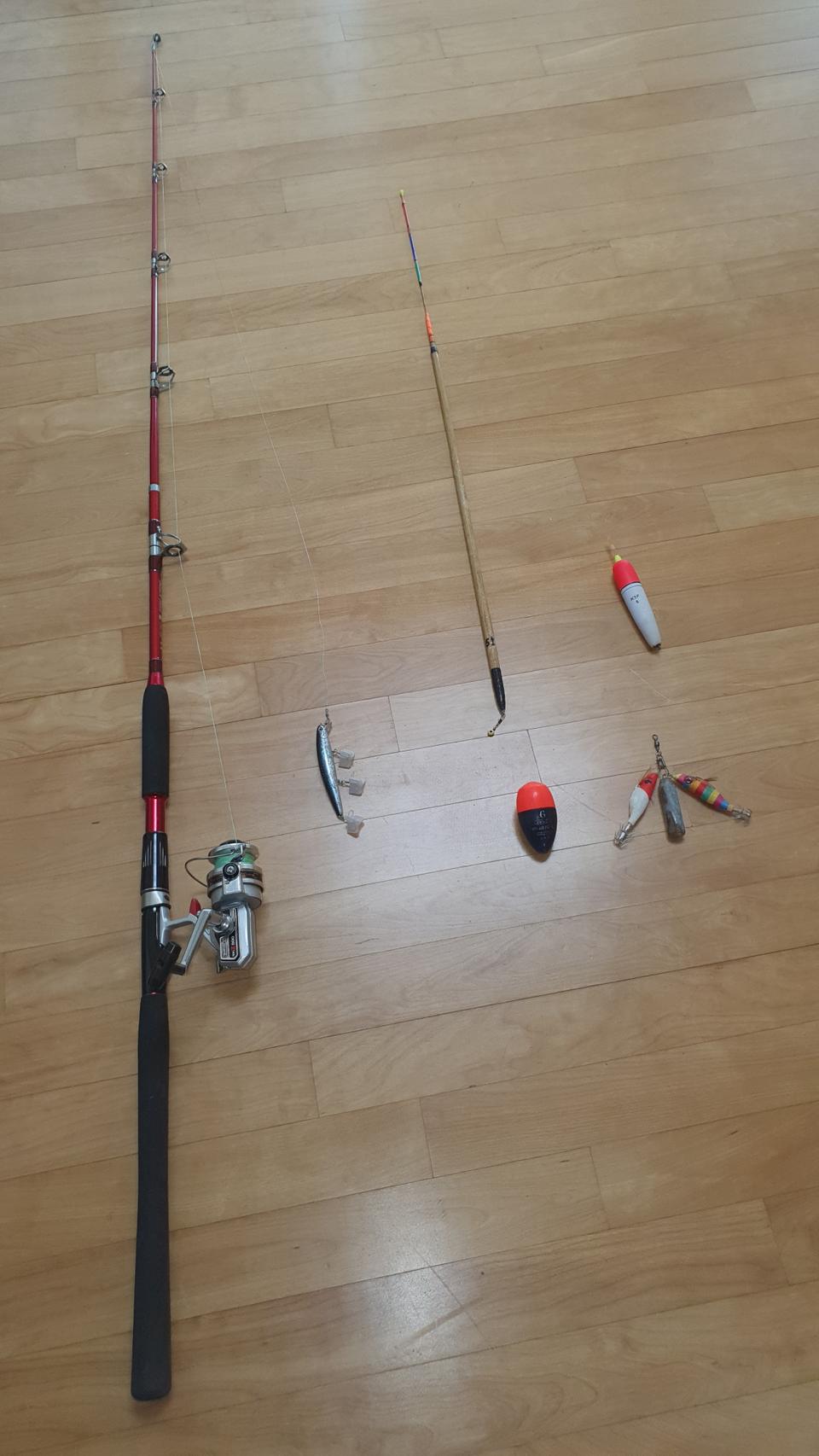 루어낚시대.시마노릴.전자구멍찌.바다막대찌.찌훌더.K3F찌.문어루어.농어루