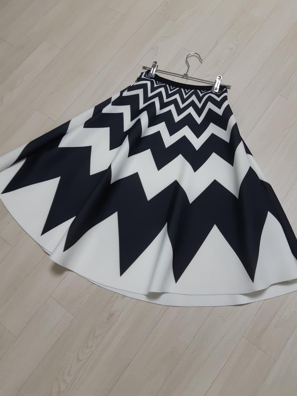 네오프렌스커트