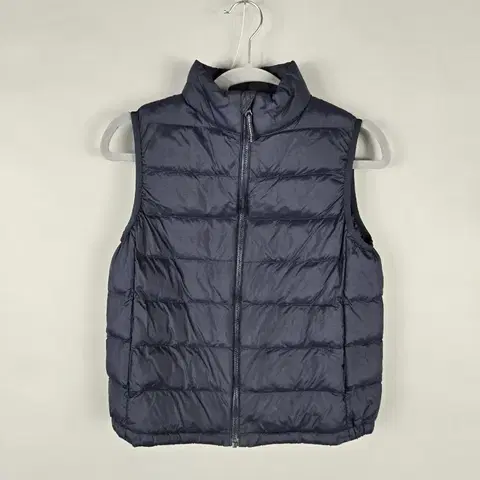 [무료배송]유니클로 키즈 140 패딩 조끼 베스트 네이비