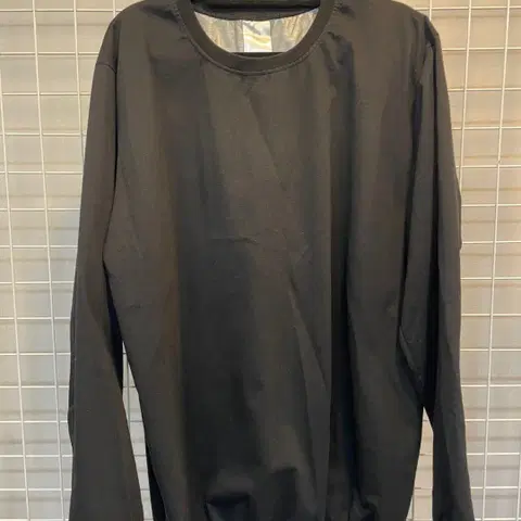 땀복 외관 상태 거이 새것