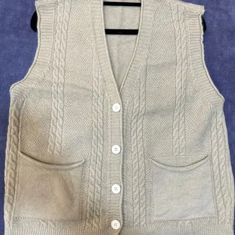 귀여운 여성니트조끼 소재 굿