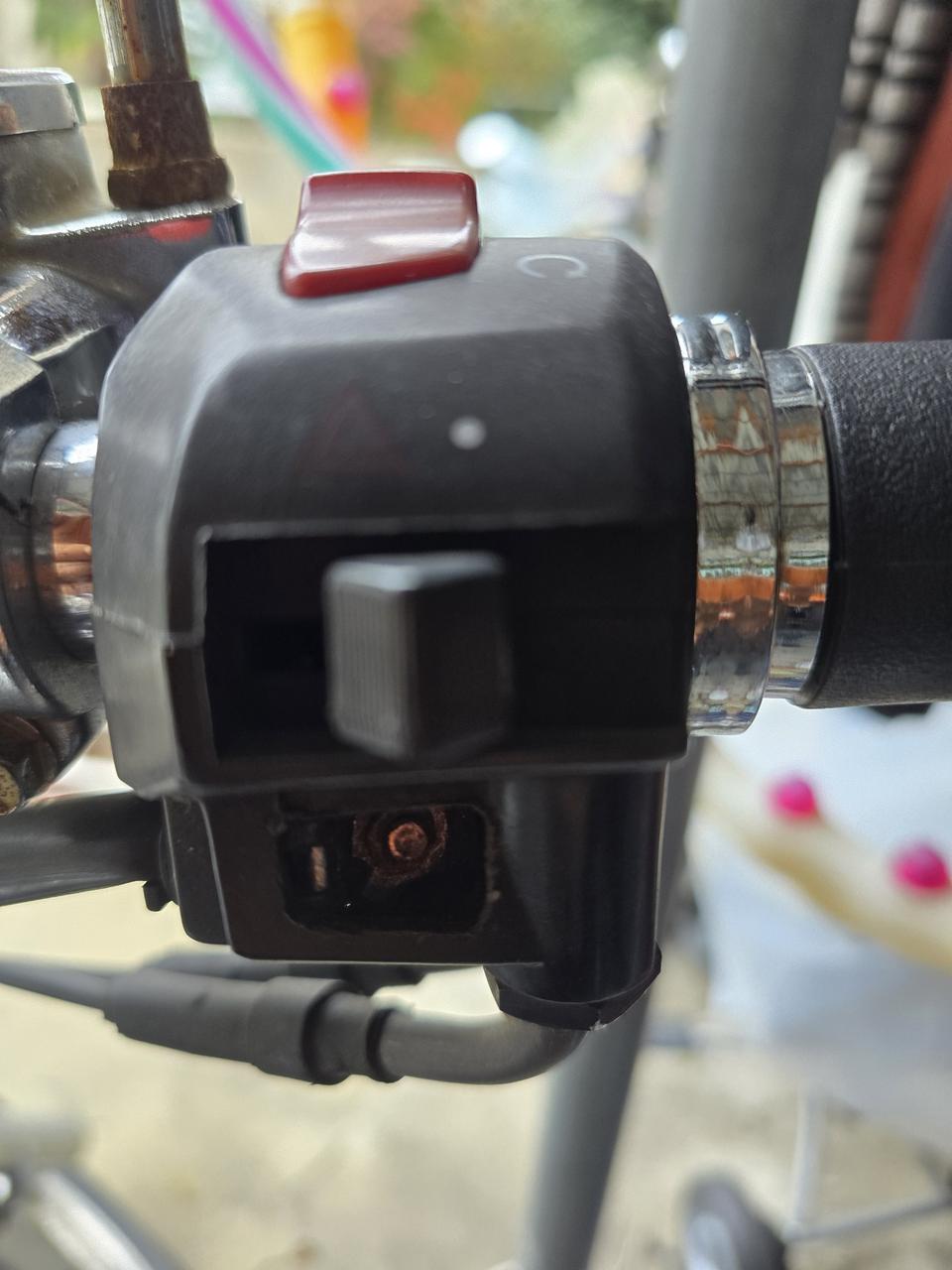 ST7요거구해요 혹시있는분 문자좀주세요.