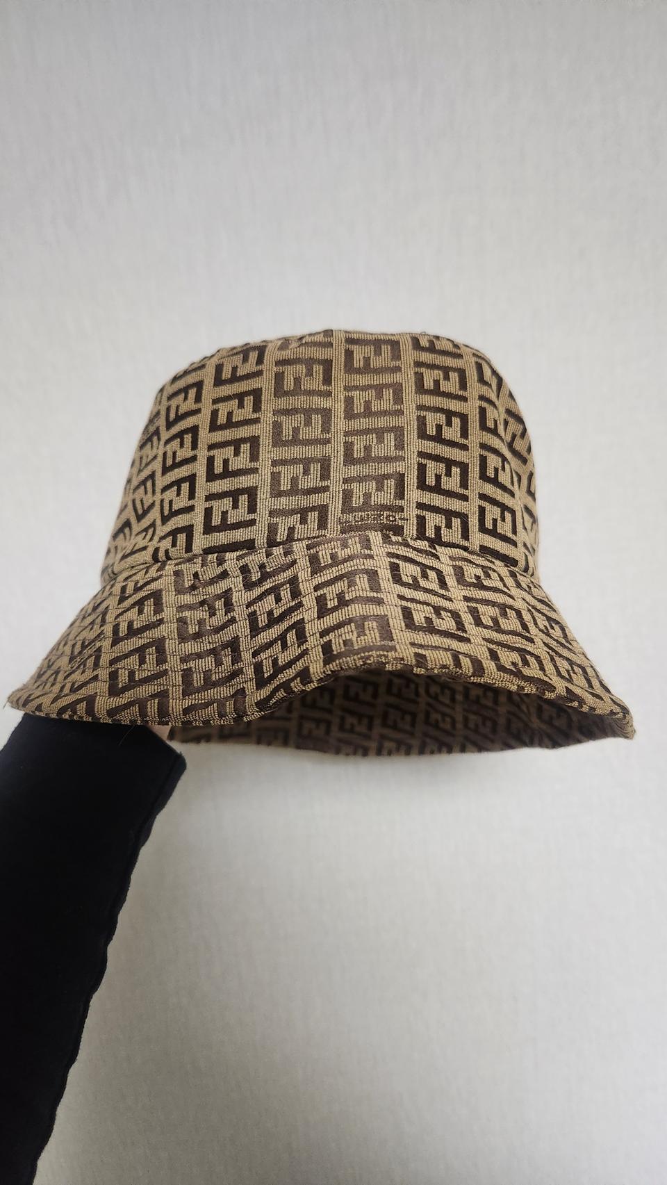 펜디 주카패턴 벙거지 모자