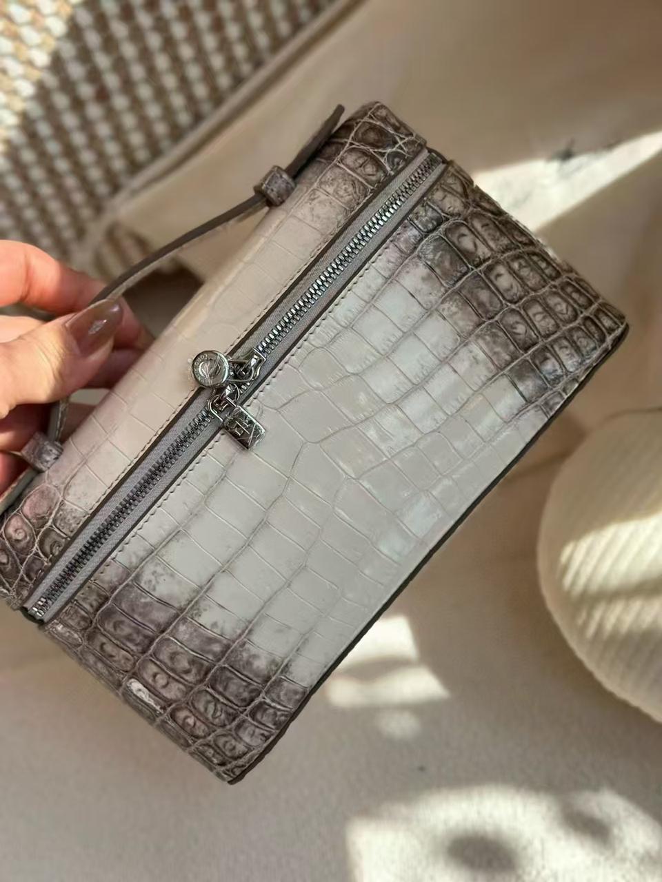 빽 여성 남성 색상예약 가능.