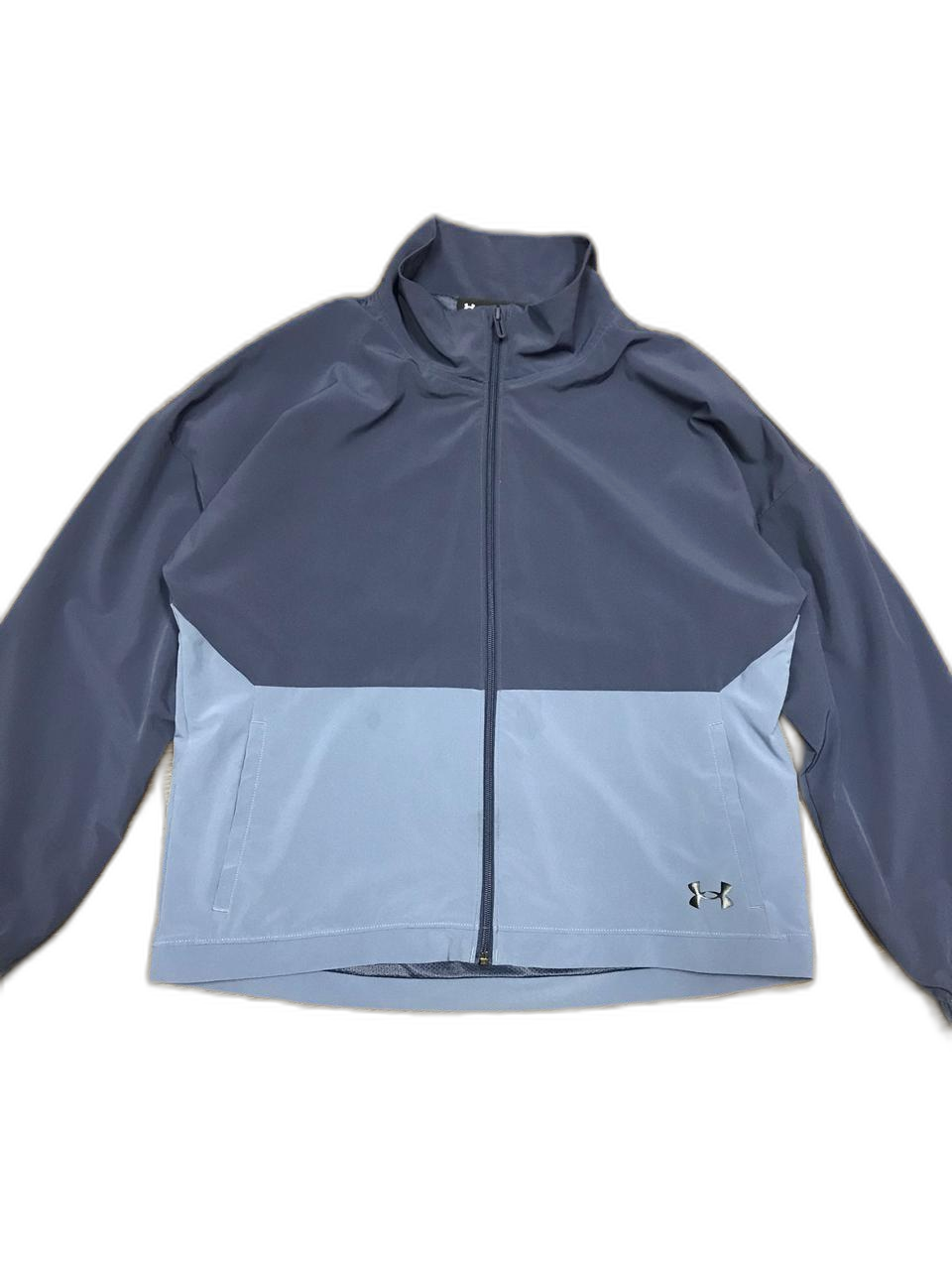 언더아머 바람막이