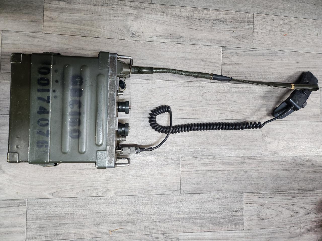 밀리터리 무전기