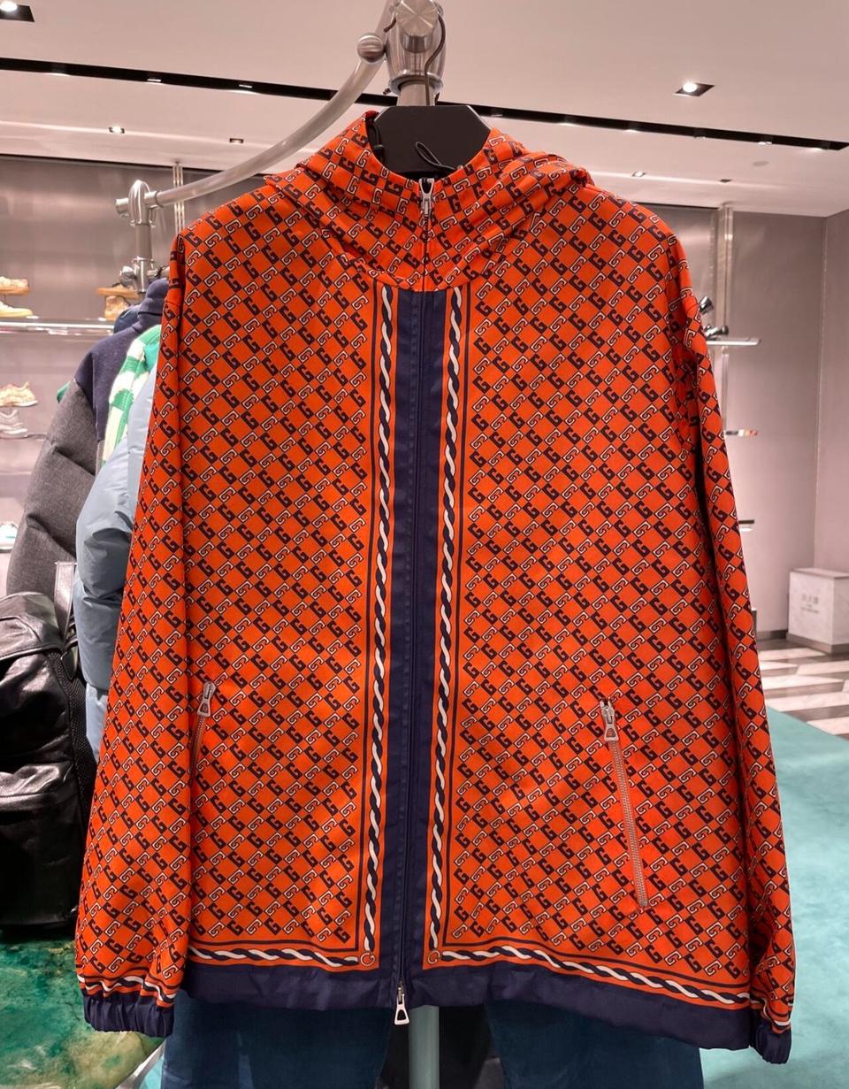 구찌 로고 패턴 후드 자켓