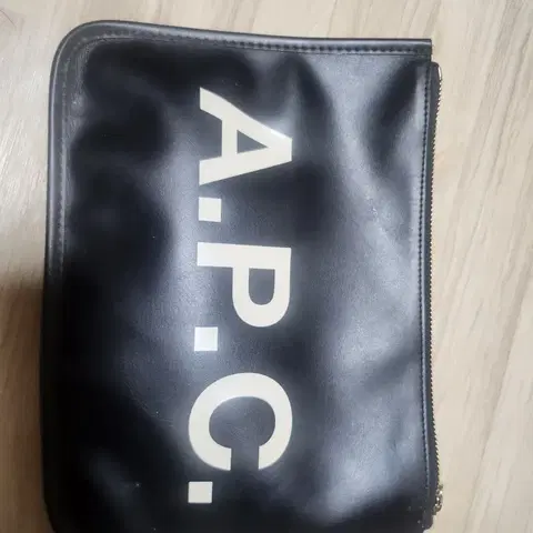 APC 클러치백