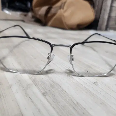 크롬스타일 금속테 안경