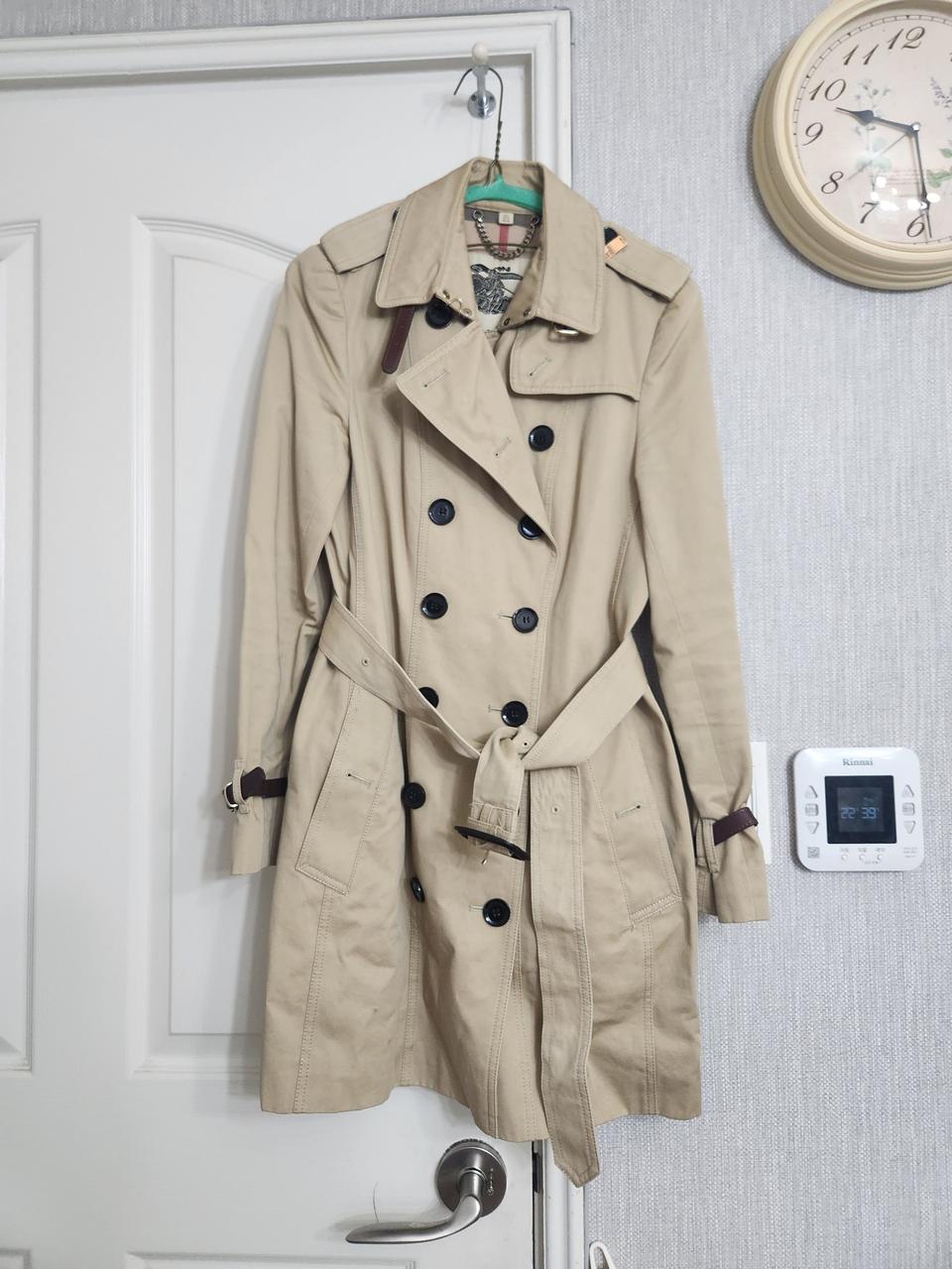 버버리 여성 트렌치코트